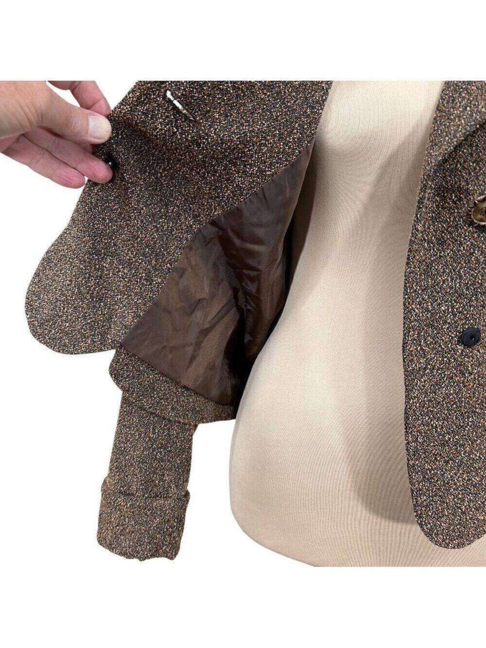 Newport News Vintage Brown Scalloped Rhinestone Button Blazer Size 8 - Picture 8 of 10